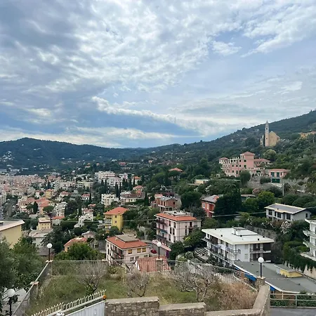 Affitto Breve Di Private In Liguria Holidays Rent Guest house Alassio