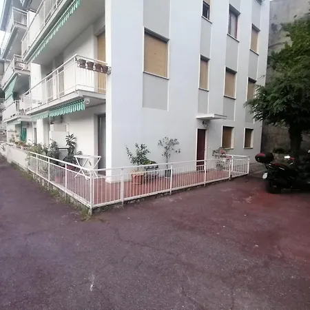 Guest house Affitto Breve Di Private In Liguria Holidays Rent Alassio