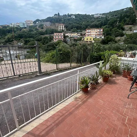 Affitto Breve Di Private In Liguria Holidays Rent Pensjonat Alassio